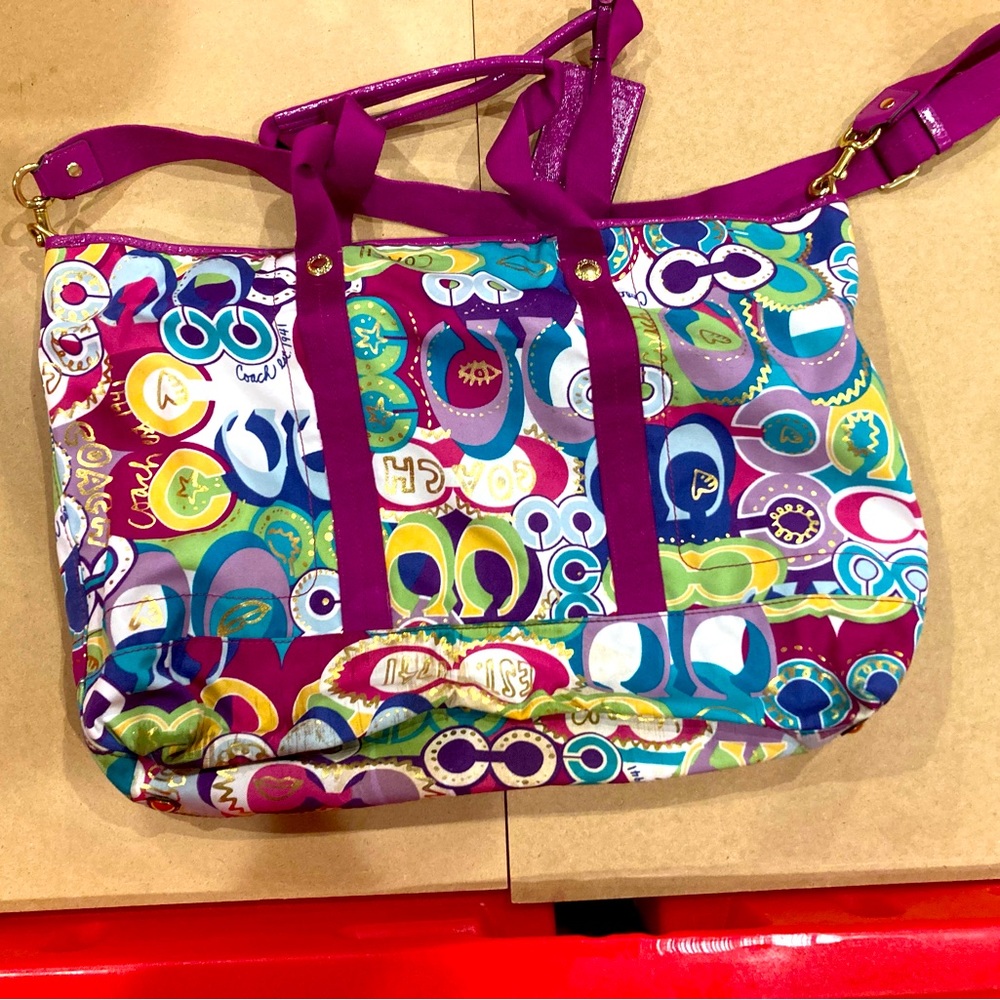 Large coach tote bag